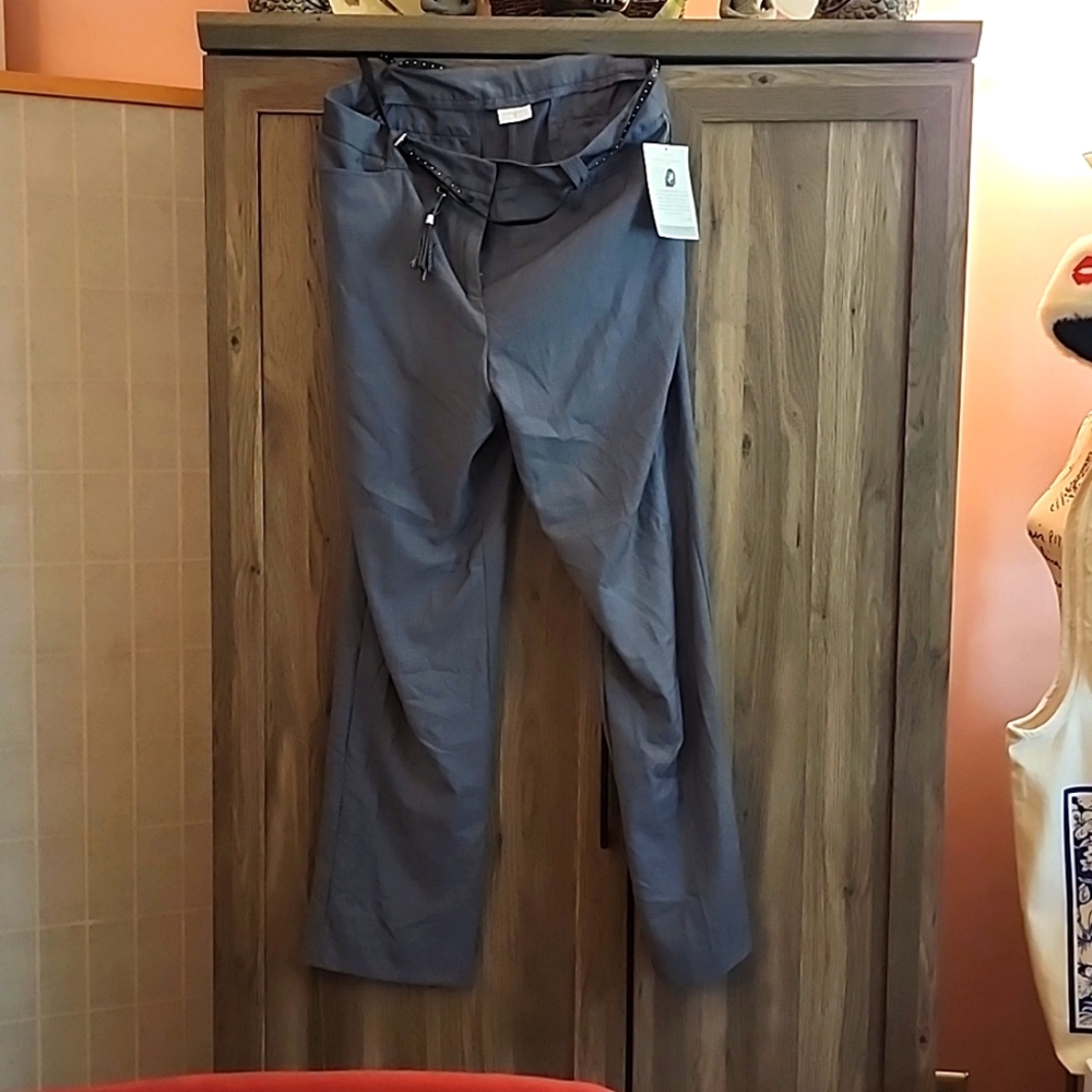 Jaclyn Smith Pants NWT